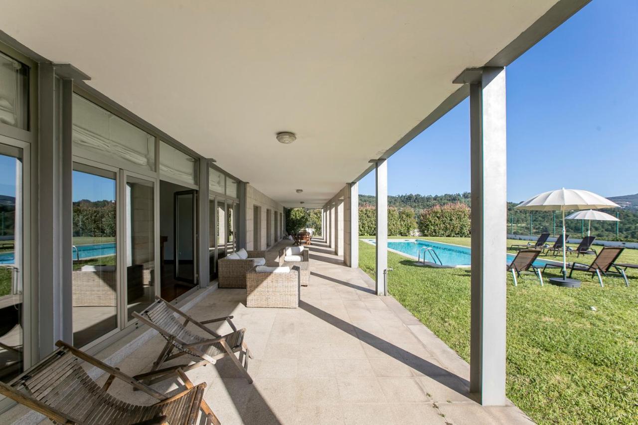 Villa Private - - Abragao Penafiel